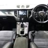 porsche macan 2017 -PORSCHE--Porsche Macan ABA-J1H2--WP1ZZZ95ZJLB71746---PORSCHE--Porsche Macan ABA-J1H2--WP1ZZZ95ZJLB71746- image 3