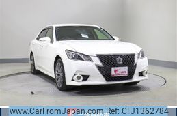 toyota crown 2015 -TOYOTA--Crown DBA-GRS211--GRS211-6005952---TOYOTA--Crown DBA-GRS211--GRS211-6005952-