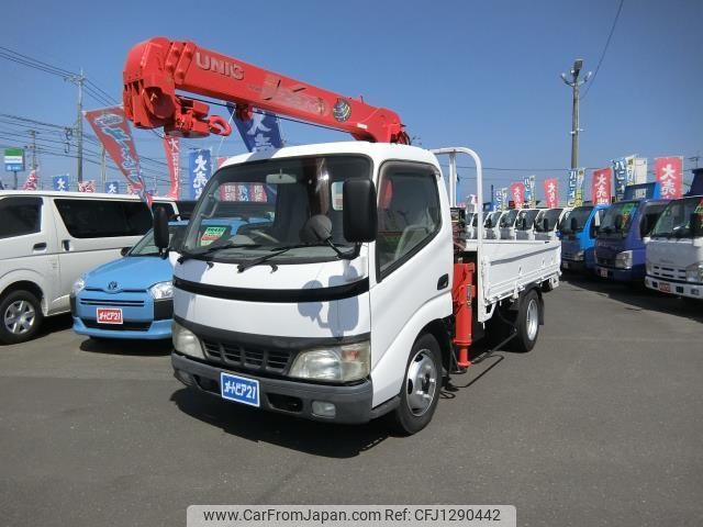 hino dutro 2005 GOO_NET_EXCHANGE_0840154A20250515G001 image 1