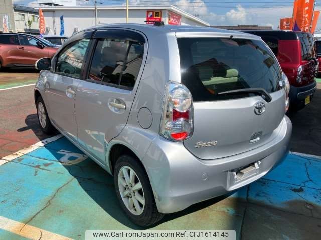 toyota passo 2012 CFJ1614145 image 2