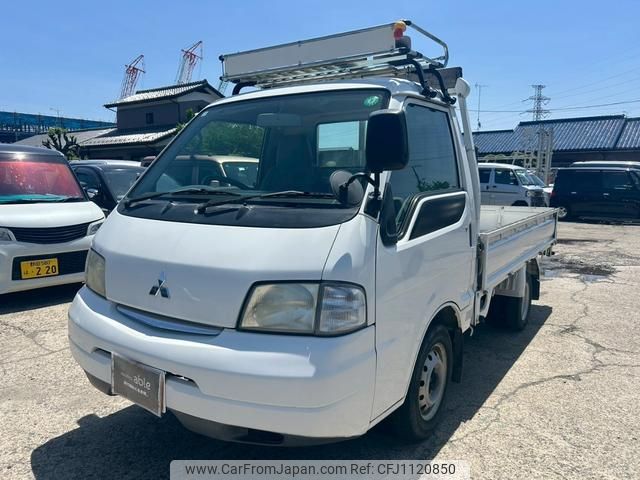 mitsubishi delica-truck 2003 GOO_NET_EXCHANGE_0508108A30250503W002 image 1