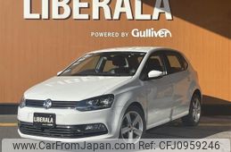 volkswagen polo 2017 -VOLKSWAGEN--VW Polo DBA-6RCJZ--WVWZZZ6RZHU030062---VOLKSWAGEN--VW Polo DBA-6RCJZ--WVWZZZ6RZHU030062-