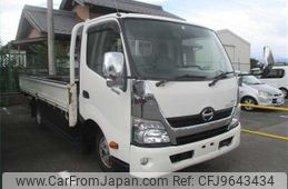 hino dutro 2017 -HINO--Hino Dutoro XZU775M-0002247---HINO--Hino Dutoro XZU775M-0002247-