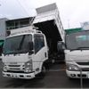 isuzu elf-truck 2015 CFJ1666770 image 2