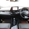 toyota c-hr 2022 quick_quick_6AA-ZYX11_ZYX11-2057206 image 3