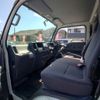 isuzu elf-truck 2020 CFJ1806562 image 29