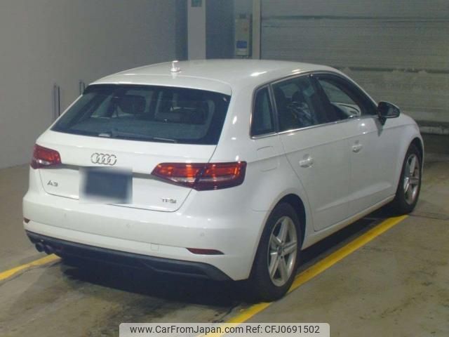 audi a3 2018 quick_quick_DBA-8VCXS_WAUZZZ8V8JA065379 image 2