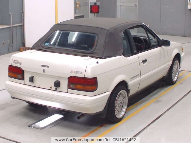 mazda familia 1987 CFJ1621492 image 2
