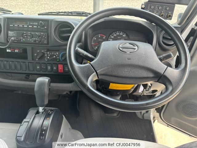 hino dutro 2015 GOO_NET_EXCHANGE_0401987A30240726W001 image 2