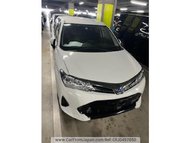 toyota corolla-fielder 2019 quick_quick_DAA-NKE165G_7128887 image 1