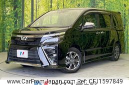 toyota voxy 2018 CFJ1597849