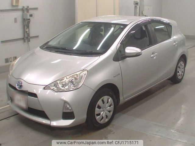 toyota aqua 2014 CFJ1715171 image 1