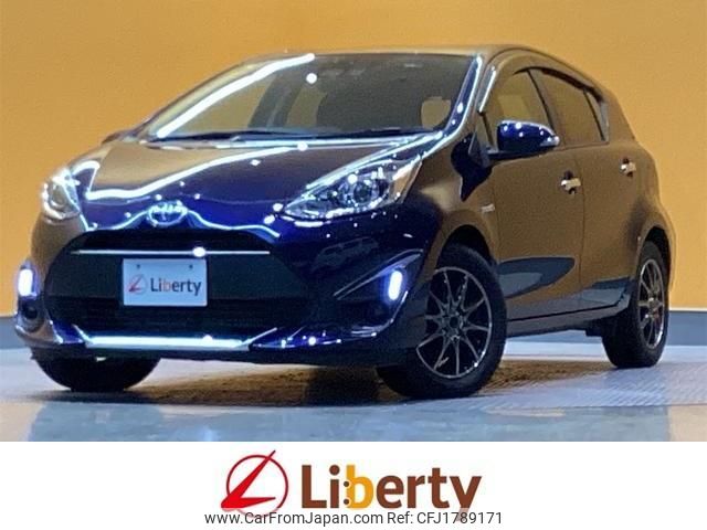 toyota aqua 2018 CFJ1789171 image 1