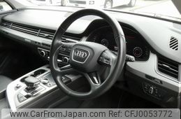 audi q7 2017 GOO_JP_700020483830240728005