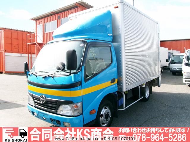 hino dutro 2010 GOO_NET_EXCHANGE_0702161A30250421W002 image 1