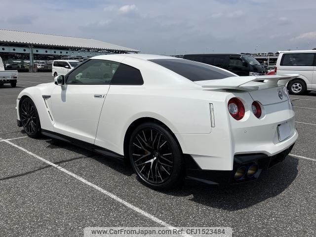 nissan gt-r 2024 CFJ1523484 image 2