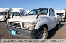 toyota hilux 1999 REALMOTOR_N2023120210F-10