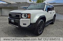 toyota land-cruiser-wagon 2024 CFJ1694510