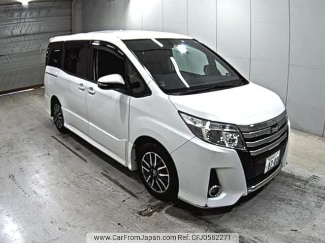 toyota noah 2014 -TOYOTA 【北九州 331さ8700】--Noah ZRR80W-0015920---TOYOTA 【北九州 331さ8700】--Noah ZRR80W-0015920- image 1