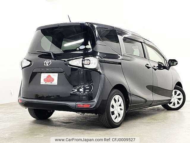 toyota sienta 2017 504928-922567 image 2