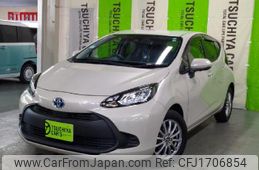 toyota aqua 2022 CFJ1706854