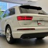 audi q7 2018 quick_quick_ABA-4MCREA_WAUZZZ4MXJD024053 image 6