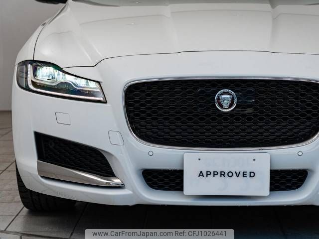 jaguar xf 2019 -JAGUAR--Jaguar XF Series LDA-JB2NA--SAJBB4AN3KCY78173---JAGUAR--Jaguar XF Series LDA-JB2NA--SAJBB4AN3KCY78173- image 2