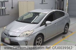 toyota prius 2013 -TOYOTA--Prius ZVW30-1703353---TOYOTA--Prius ZVW30-1703353-