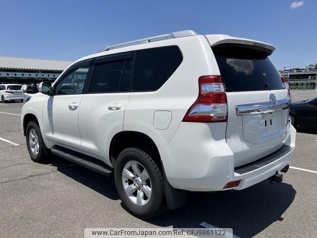 toyota land-cruiser-prado 2014 quick_quick_CBA-TRJ150W_TRJ150-0046801 image 2