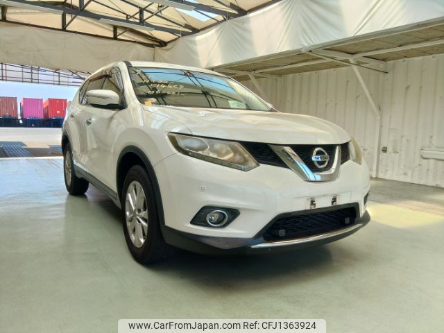 nissan x-trail 2015 ENHANCEAUTO_1_ea301357 image 1