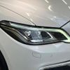 toyota crown-hybrid 2018 CFJ1741971 image 12