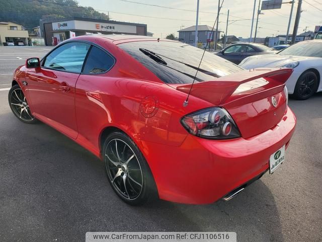 hyundai ヒュンダイクーペ 2007 quick_quick_ABA-GK27_KMHHN61FR8U266848 image 2