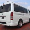 toyota regiusace-van 2011 quick_quick_LDF-KDH211K_KDH211-8003365 image 2