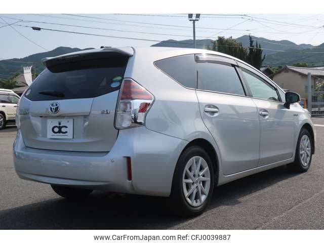 toyota prius-α 2018 quick_quick_DAA-ZVW41W_ZVW41-0069750 image 2