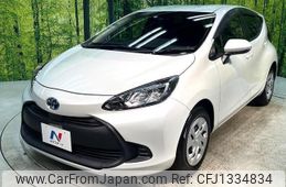 toyota aqua 2022 -TOYOTA--AQUA MXPK11--2062758---TOYOTA--AQUA MXPK11--2062758-