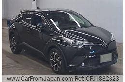 toyota c-hr 2017 CFJ1882823