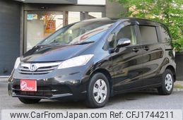 honda freed 2013 CFJ1744211