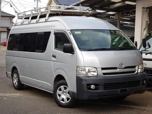 toyota hiace-commuter 2005 17942907 image 1