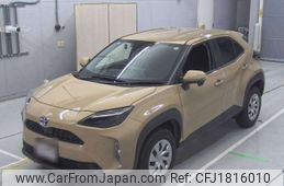 toyota yaris-cross 2021 CFJ1816010