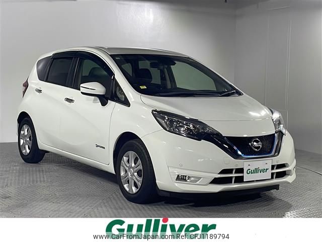 nissan note 2018 -NISSAN--Note DAA-HE12--HE12-207136---NISSAN--Note DAA-HE12--HE12-207136- image 1