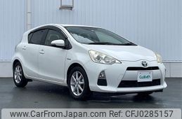 toyota aqua 2013 -TOYOTA--AQUA DAA-NHP10--NHP10-2233593---TOYOTA--AQUA DAA-NHP10--NHP10-2233593-