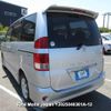 toyota noah 2004 3282185-Y2025040361A-12 image 2