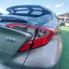 toyota c-hr 2017 quick_quick_DAA-ZYX10_ZYX10-2003098 image 19