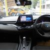 toyota c-hr 2018 -TOYOTA--C-HR DAA-ZYX10--ZYX10-2145019---TOYOTA--C-HR DAA-ZYX10--ZYX10-2145019- image 20