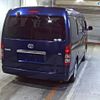 toyota hiace-wagon 2011 CFJ1562772 image 6