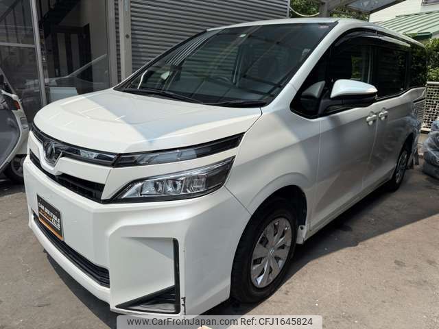 toyota voxy 2018 CFJ1645824 image 2