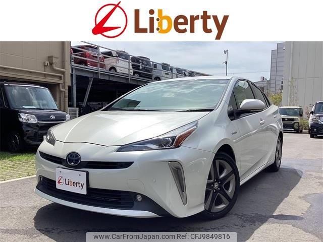 toyota prius 2019 quick_quick_ZVW51_ZVW51-8054093 image 1