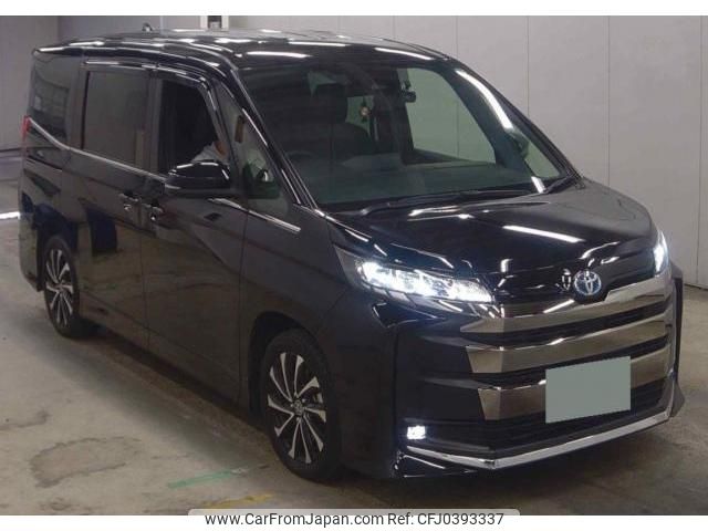 toyota noah 2022 quick_quick_6AA-ZWR90W_0003574 image 1