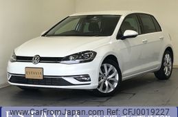 volkswagen golf 2017 -VOLKSWAGEN--VW Golf DBA-AUCPT--WVWZZZAUZHW375393---VOLKSWAGEN--VW Golf DBA-AUCPT--WVWZZZAUZHW375393-