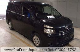 toyota voxy 2013 -TOYOTA--Voxy ZRR70G--ZRR70-0560111---TOYOTA--Voxy ZRR70G--ZRR70-0560111-